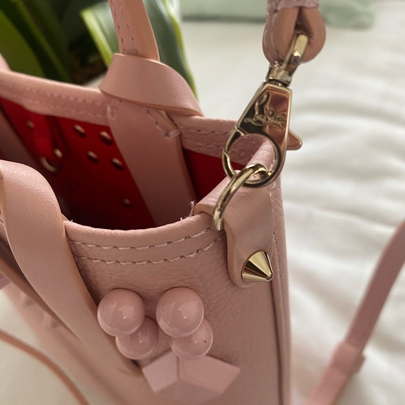 Authentic Christian Louboutin Pink small Bag with Geometric Design - Picture 4 of 7